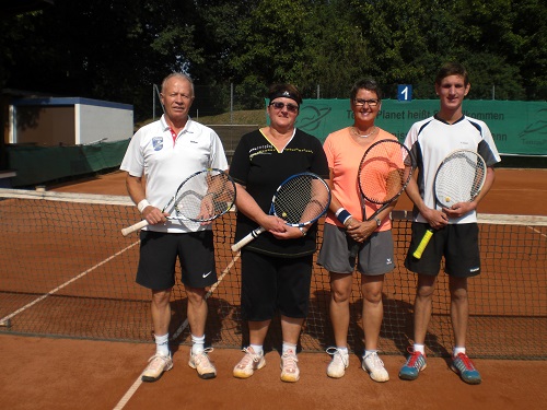 aktuelles_spielbetrieb_Vereinsmeisterschaft-Mixed_Sieger_2015.jpg